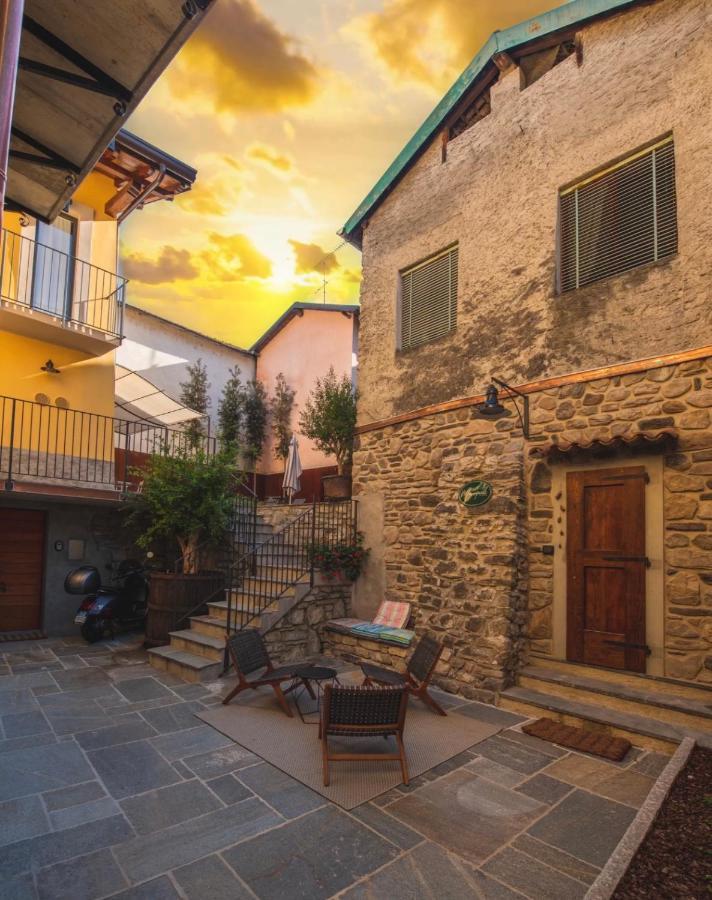 Al Molo 5 - Margaritaville Oliveto Lario المظهر الخارجي الصورة